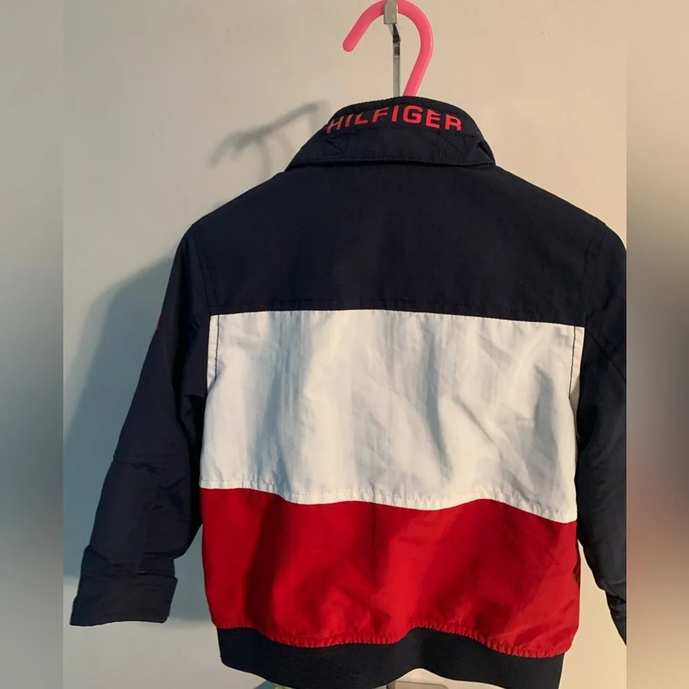 Tommy Hilfiger KIDS SEATED FIT FLAG REGATTA JACKET Size 18 Months